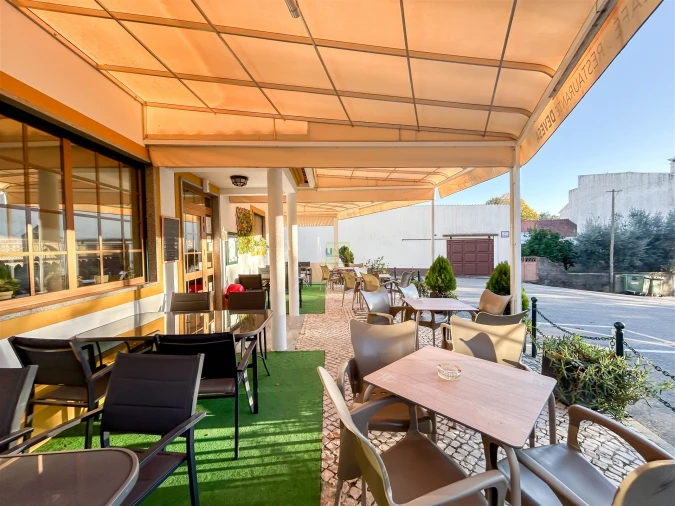 Prédio para Venda em Sobreira Formosa e Alvito da Beira Foto 10