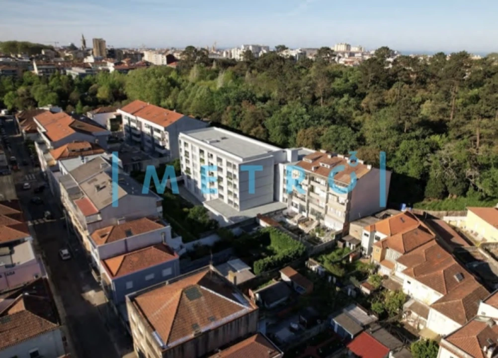 Apartamento T2 para Venda em Paranhos Foto 12
