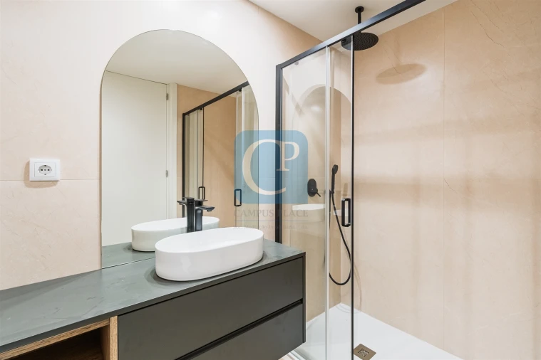 Apartamento T2 para Venda em Azurem Foto 10