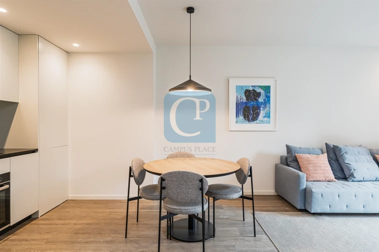 Apartamento T1 para Venda em Azurem Foto 3