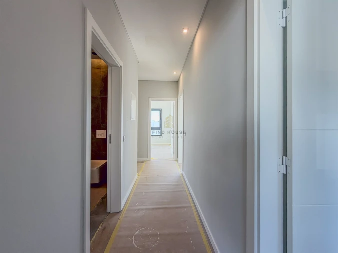 Moradia T4 para Venda em Rio de Mouro Foto 31