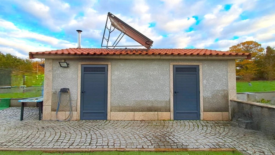 Moradia T4 para Venda em Mioma Foto 32