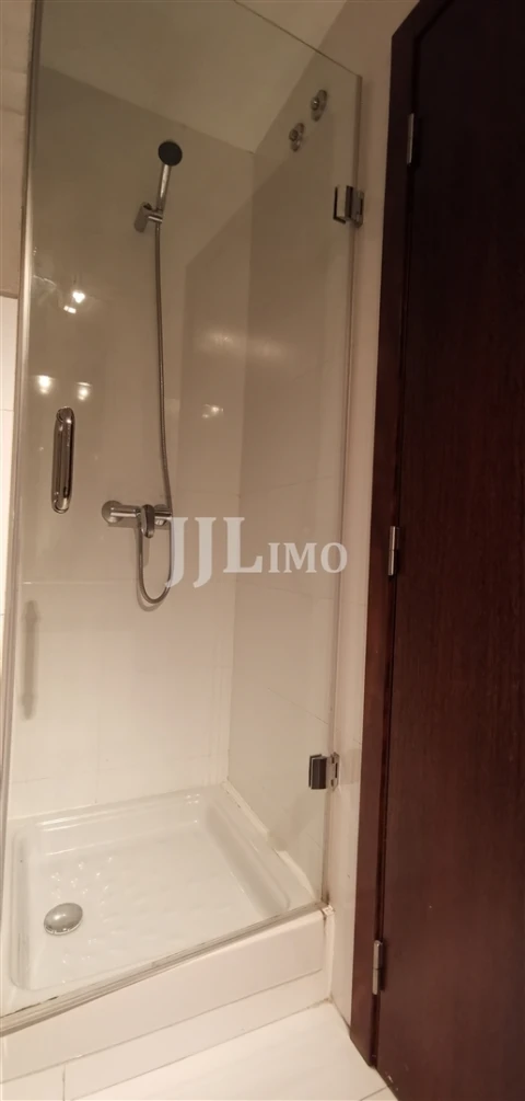 Apartamento T2 para Arrendamento em Arroios