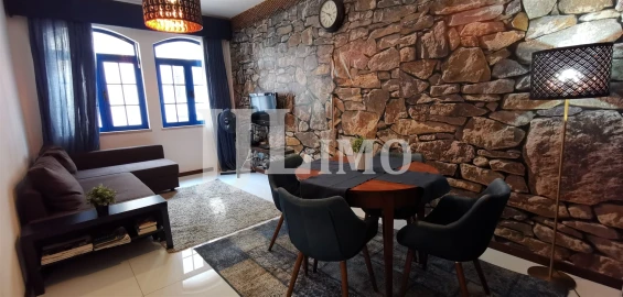 Apartamento T2 para Arrendamento em Arroios