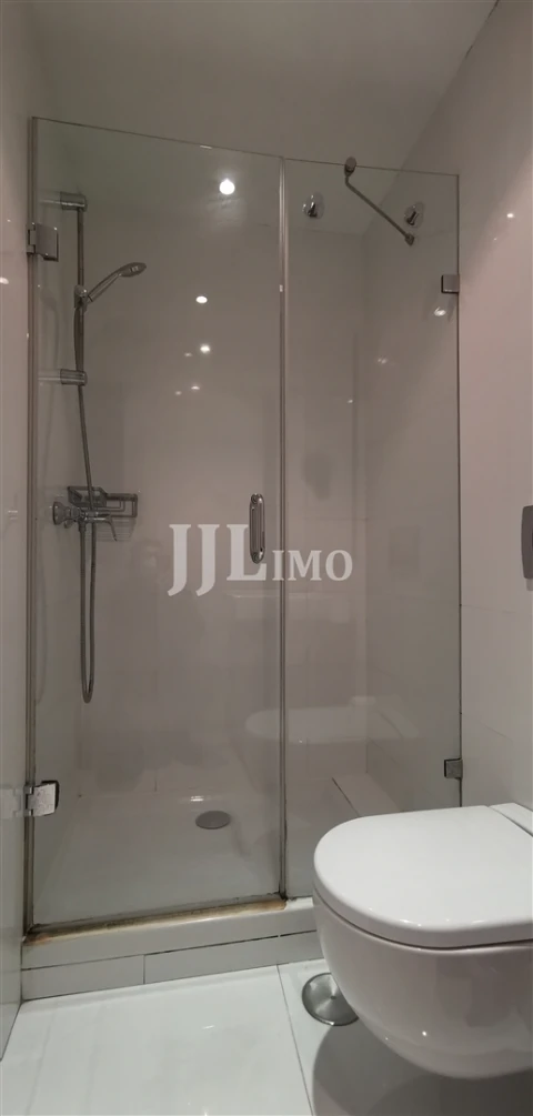 Apartamento T2 para Arrendamento em Arroios