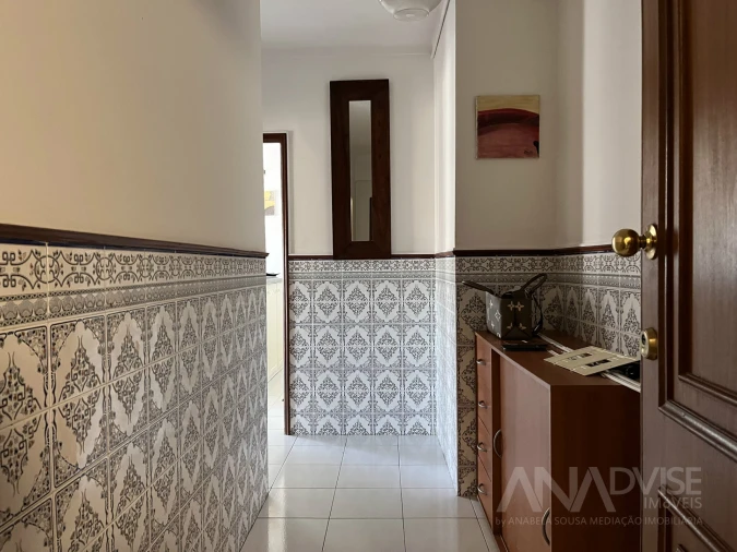 Apartamento T1 para Arrendamento em Viseu Foto 7