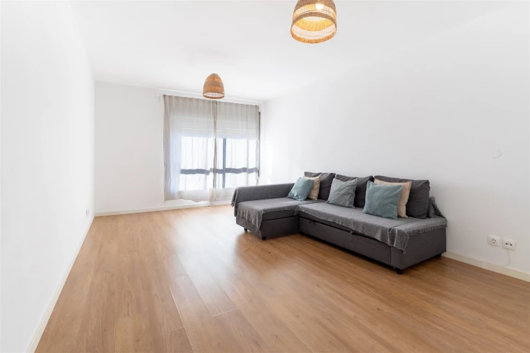 Apartamento T1 para Arrendamento em São Mamede de Infesta e Senhora da Hora Foto 2