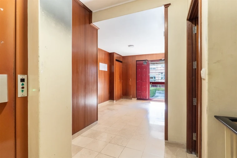 Apartamento T1 para Arrendamento em São Mamede de Infesta e Senhora da Hora Foto 21