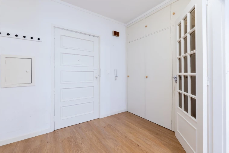 Apartamento T1 para Arrendamento em São Mamede de Infesta e Senhora da Hora Foto 12