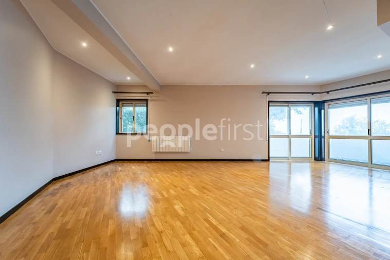 Apartamento T3 para Venda em Gondomar (São Cosme), Valbom e Jovim Foto 4