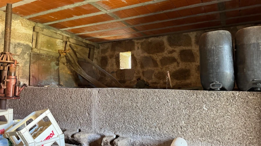 Quinta T0 para Venda em Vilarinho Foto 4