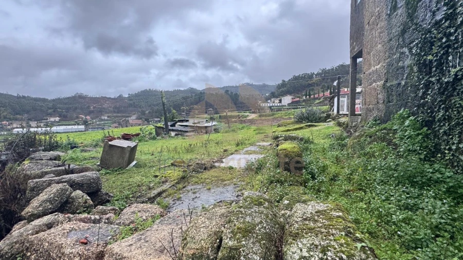 Moradia T2 para Venda em Vilarinho Foto 19