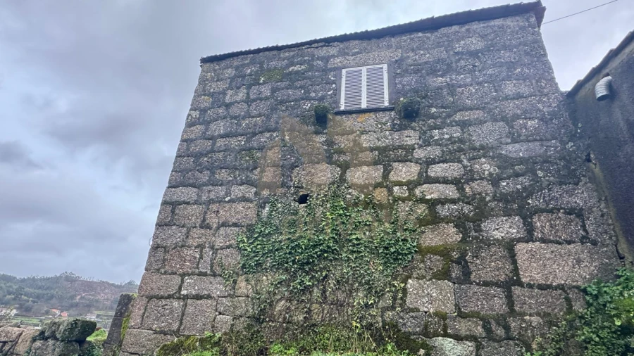 Moradia T2 para Venda em Vilarinho Foto 16