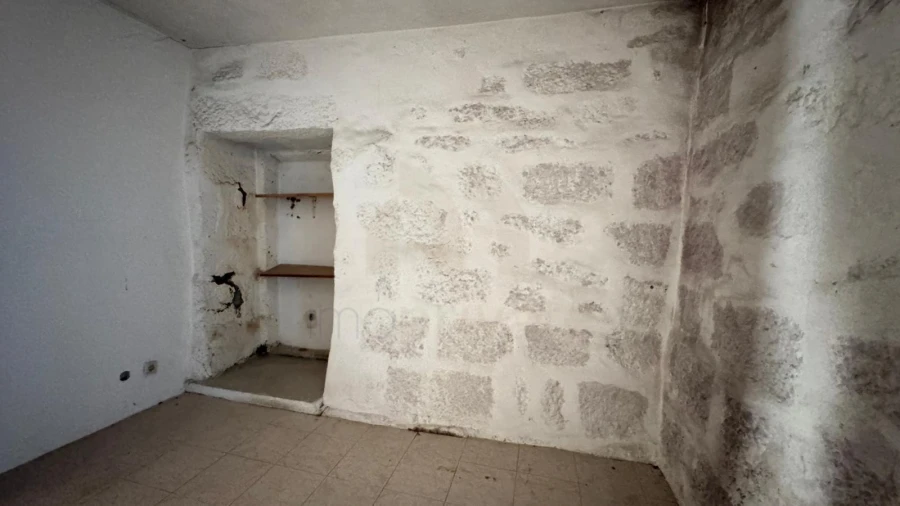 Moradia T2 para Venda em Vilarinho Foto 6