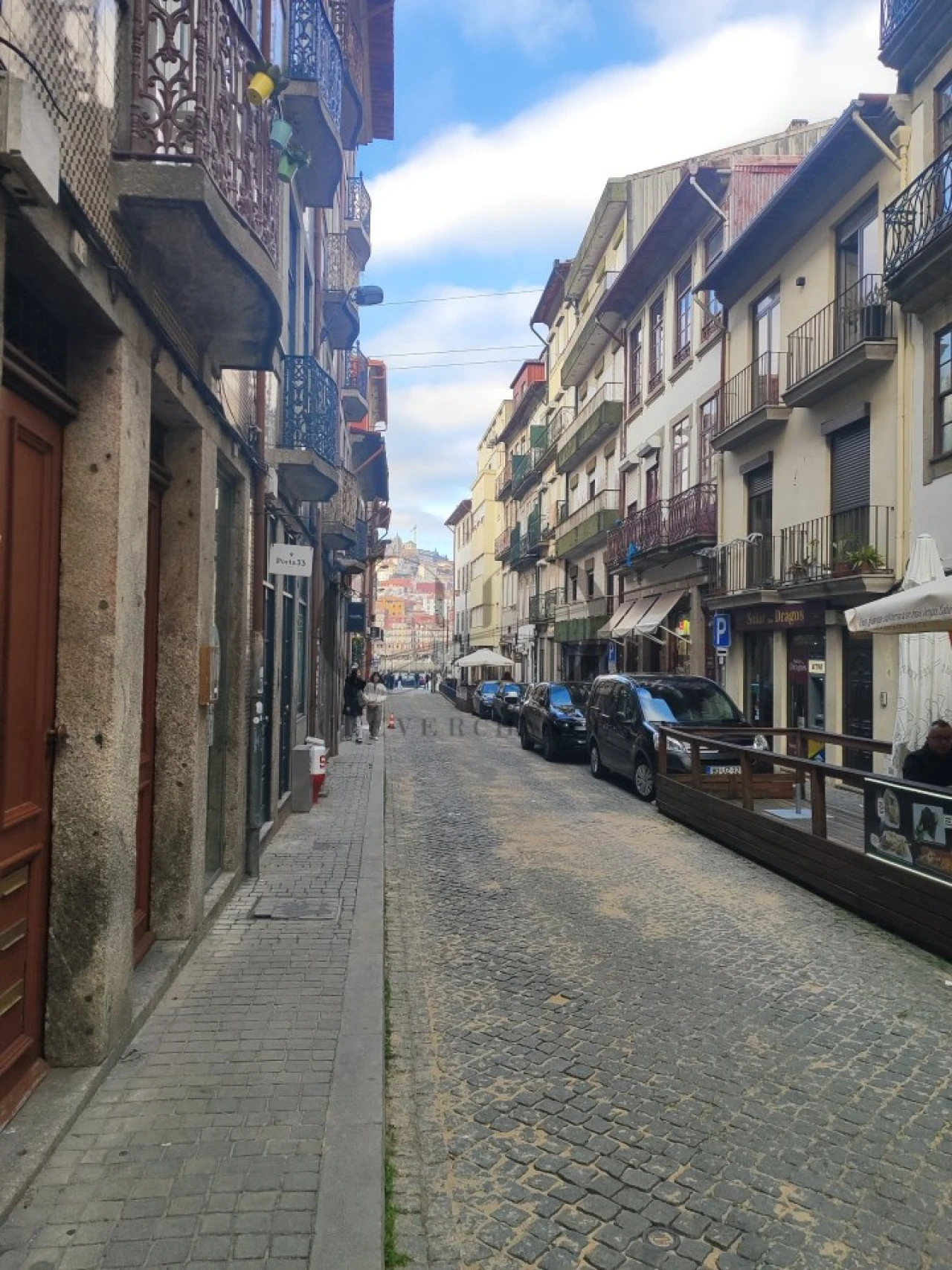 Prédio para Venda em Santa Marinha e São Pedro da Afurada Foto 1