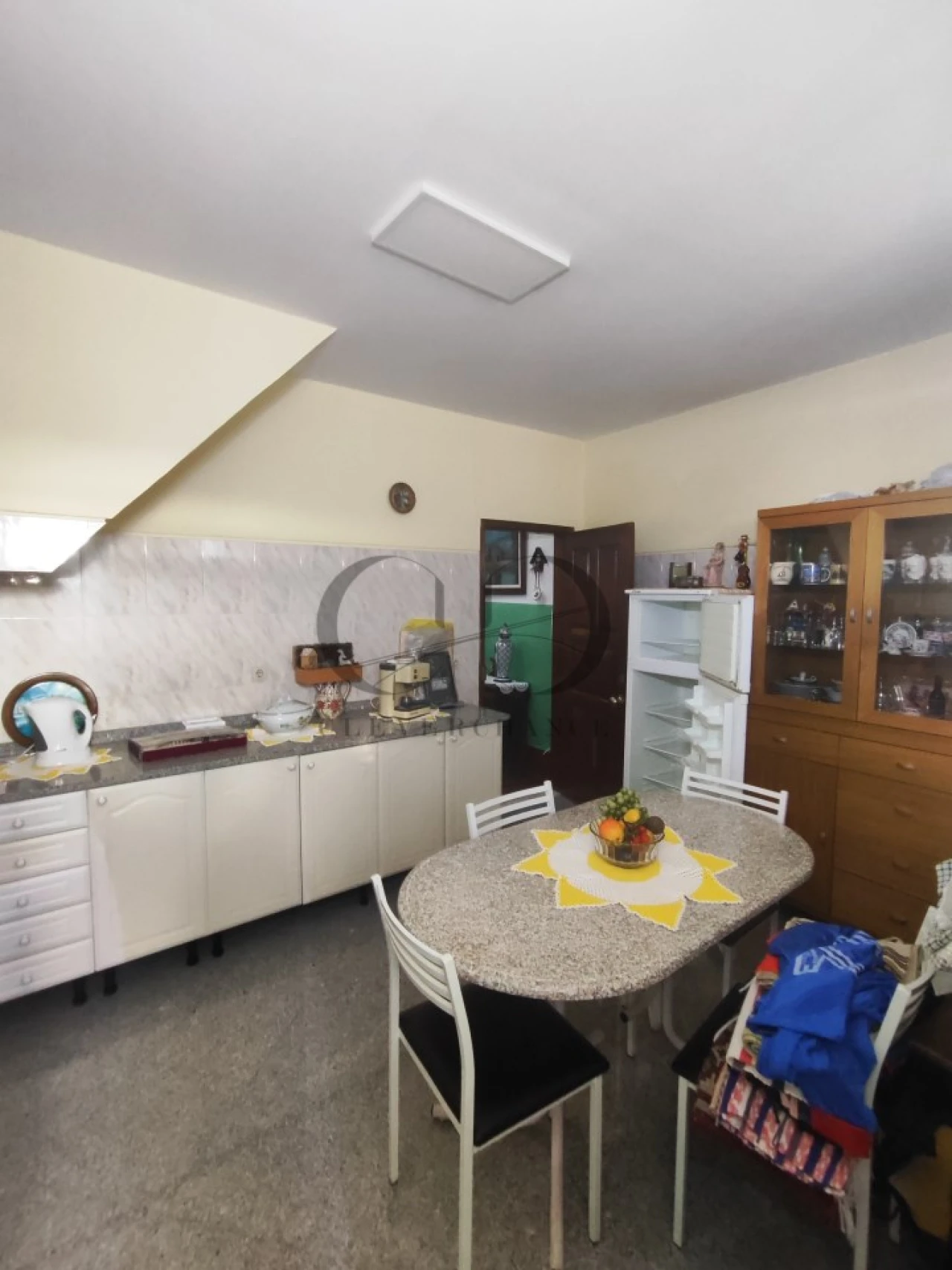 Prédio para Venda em Santa Marinha e São Pedro da Afurada Foto 31