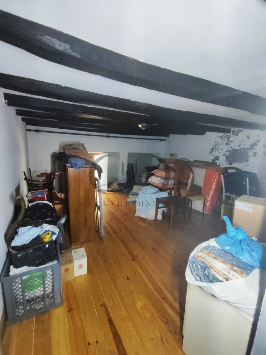 Prédio para Venda em Santa Marinha e São Pedro da Afurada Foto 14