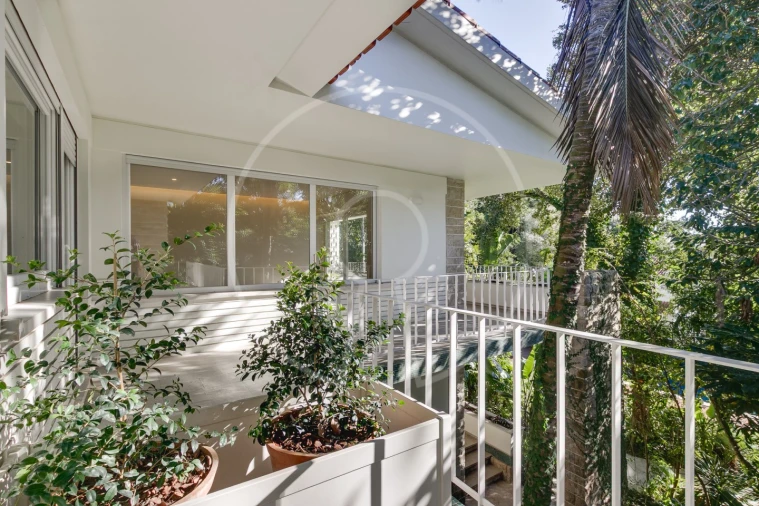 Moradia T5 para Arrendamento em Cascais e Estoril