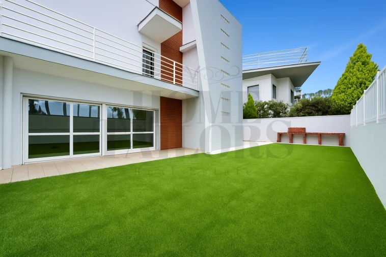 Moradia T4 para Venda em Sesimbra (Castelo) Foto 2