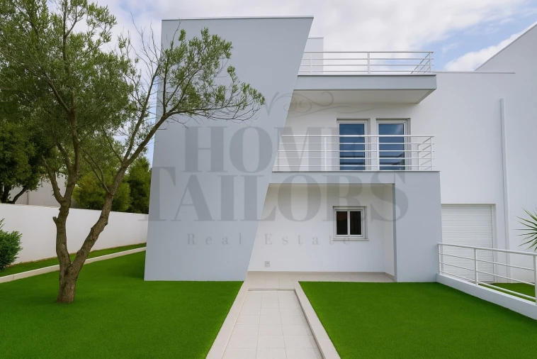 Moradia T4 para Venda em Sesimbra (Castelo) Foto 3