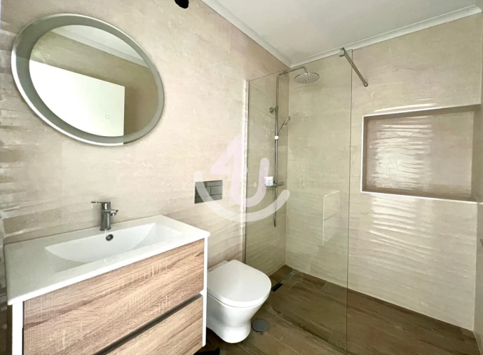 Apartamento T1 para Venda em Alfeizerão Foto 10