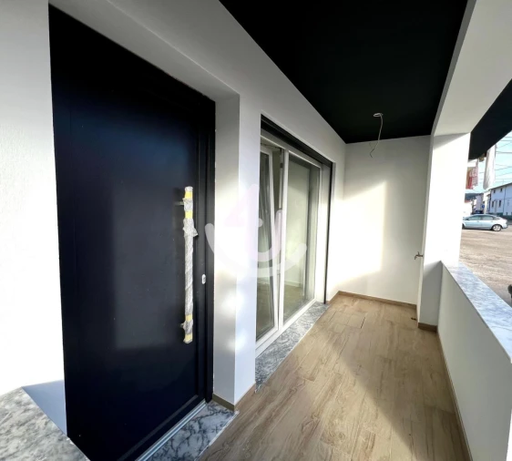 Apartamento T1 para Venda em Alfeizerão Foto 3