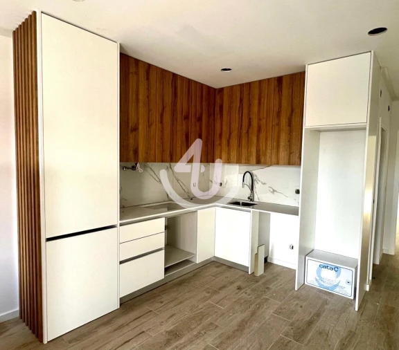 Apartamento T1 para Venda em Alfeizerão Foto 3