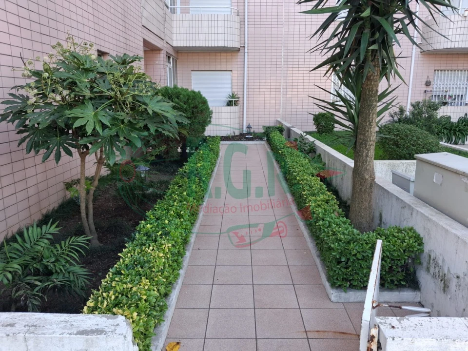 Apartamento T2 para Venda em Baguim do Monte (Rio Tinto) Foto 23