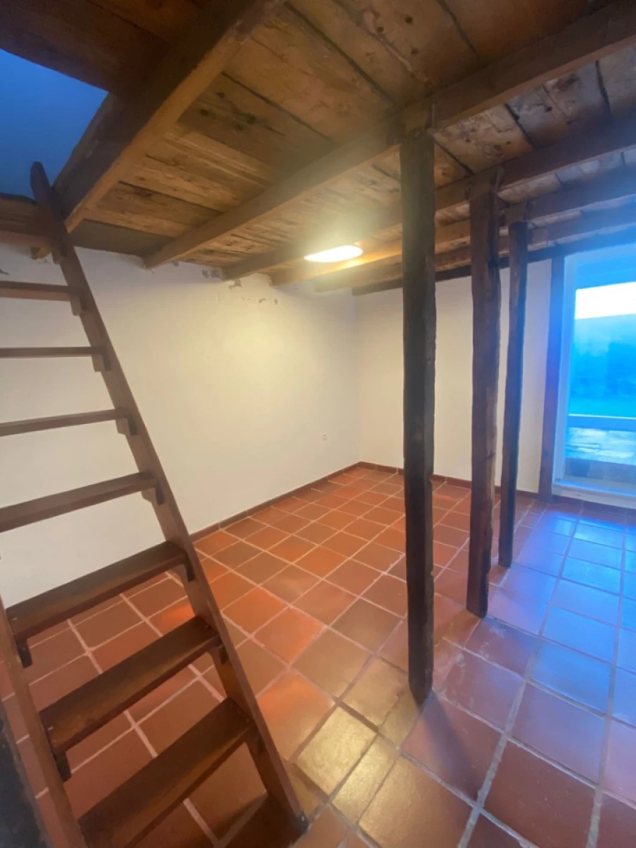 Moradia T2 para Venda em Cabeço de Vide Foto 8