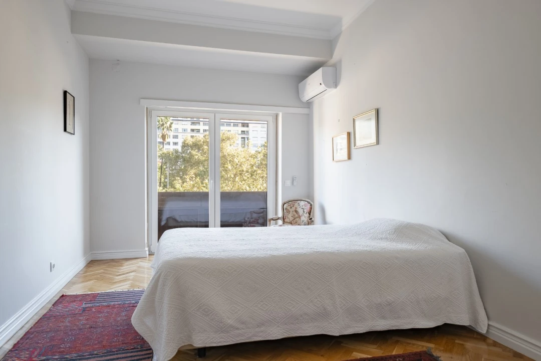 Apartamento T3 para Venda em Alvalade Foto 7