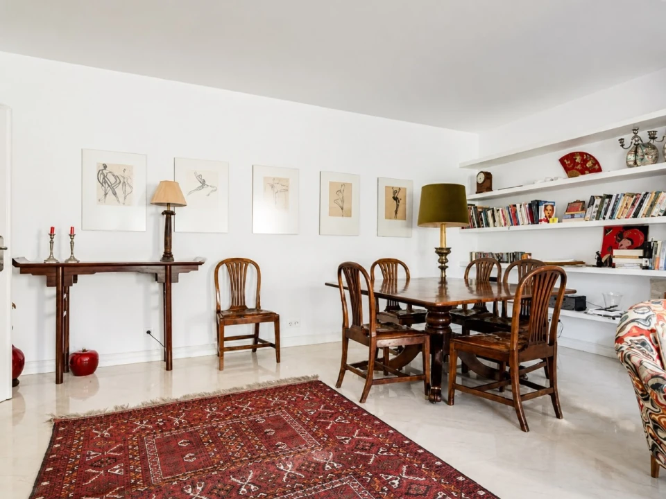 Apartamento T3 para Venda em Alvalade Foto 4