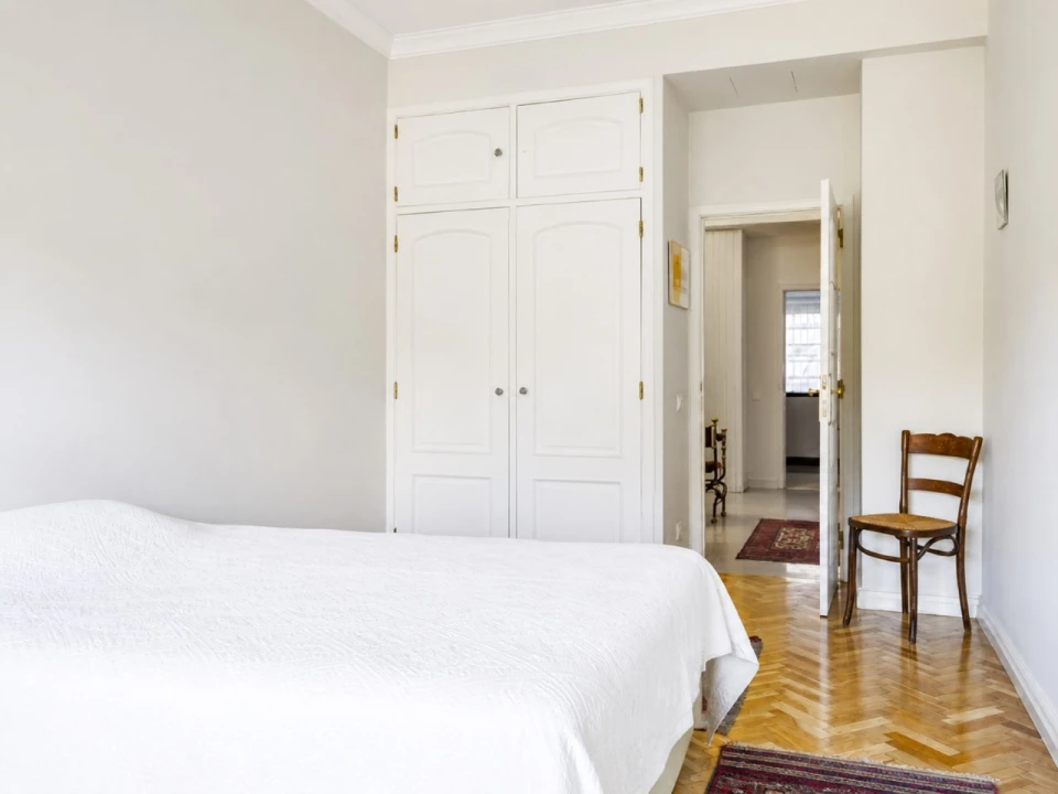 Apartamento T3 para Venda em Alvalade Foto 18