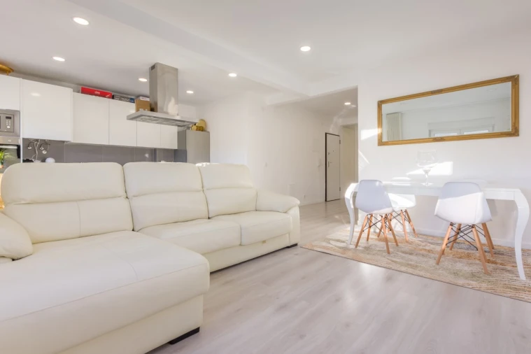 Apartamento T2 para Venda em Seixal, Arrentela e Aldeia de Paio Pires Foto 6