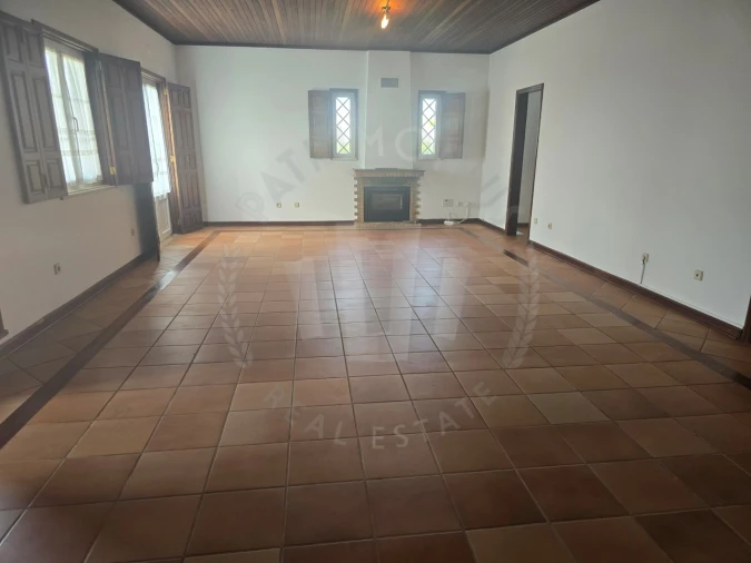 Moradia T5 para Arrendamento em Porto Covo Foto 2