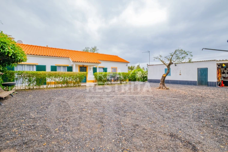 Moradia T3 para Venda em Canha Foto 9