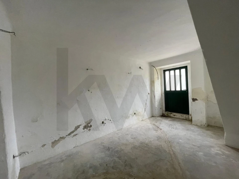 Moradia T2 para Venda em Azinhaga Foto 15