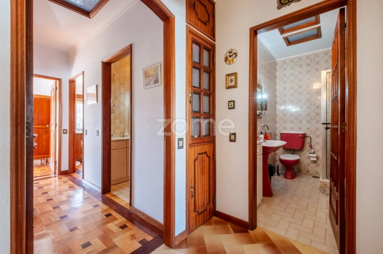 Moradia T5 para Arrendamento em Matosinhos e Leça da Palmeira Foto 21