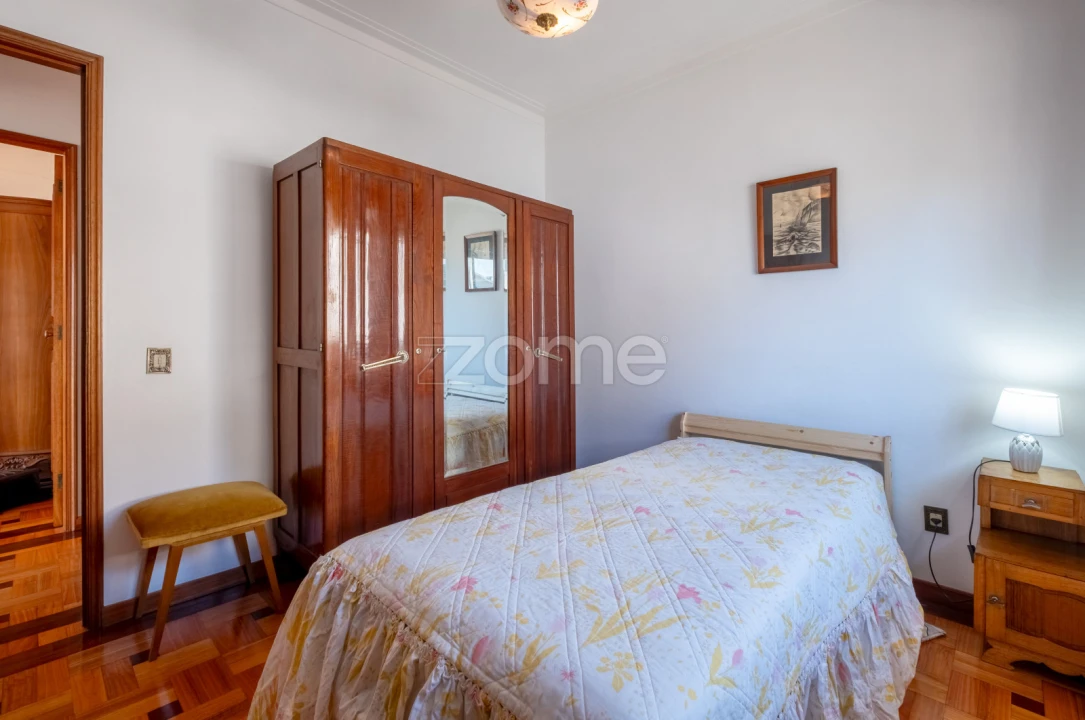 Moradia T5 para Arrendamento em Matosinhos e Leça da Palmeira Foto 33