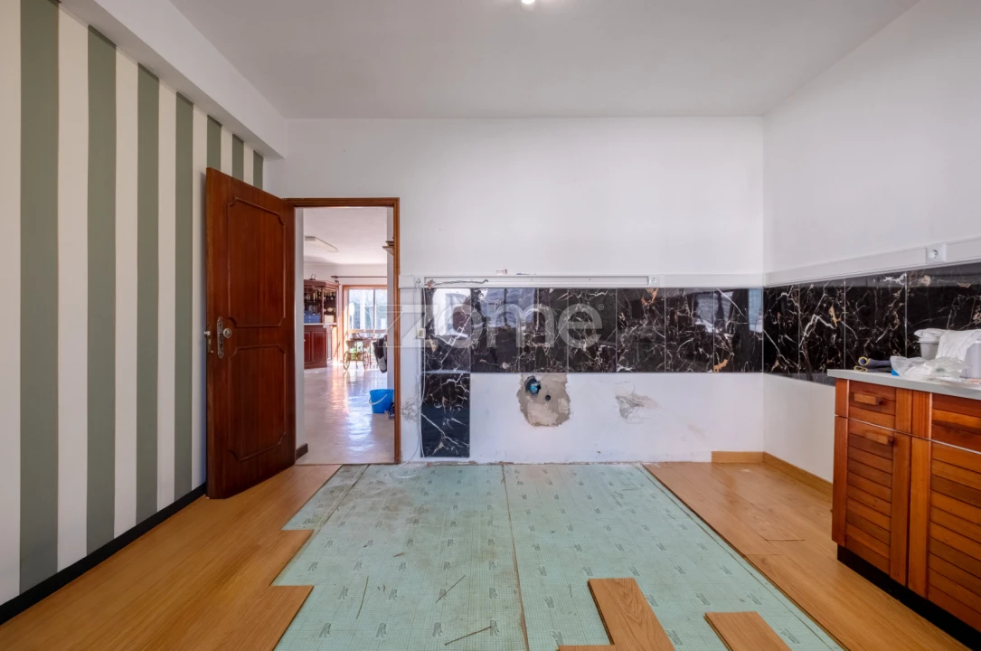 Moradia T5 para Arrendamento em Matosinhos e Leça da Palmeira Foto 46