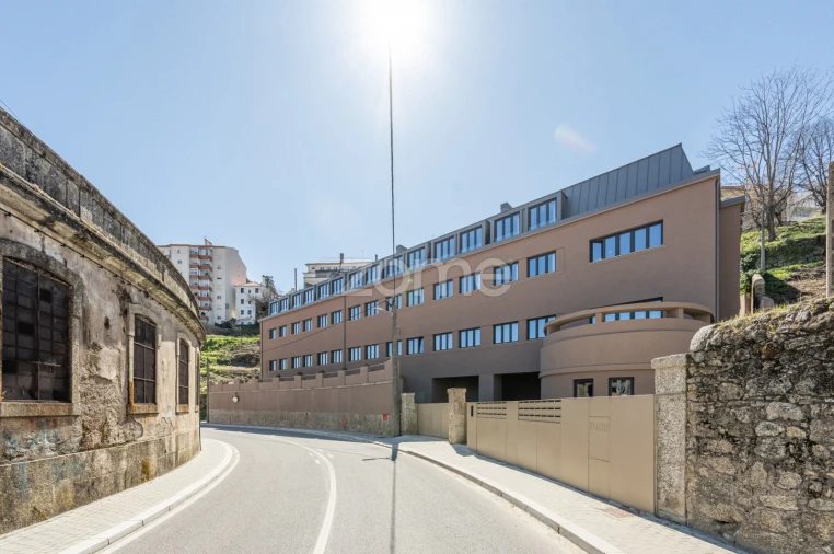 Apartamento T1 para Venda em Covilhã e Canhoso Foto 3