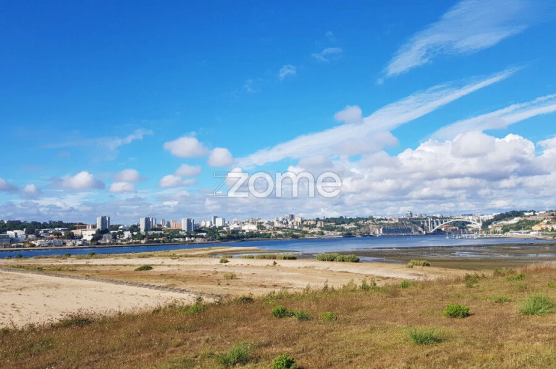 Apartamento T2 para Venda em Canidelo Foto 24