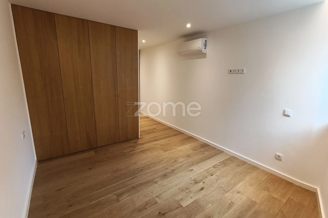 Apartamento T2 para Venda em Canidelo Foto 11