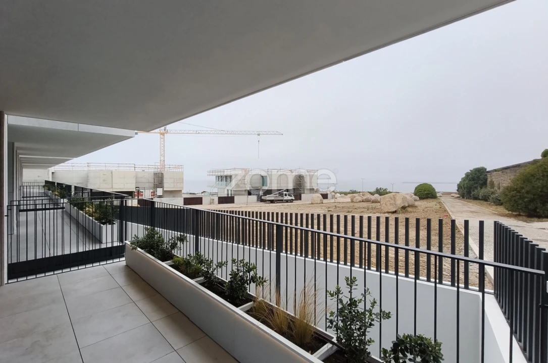 Apartamento T2 para Venda em Canidelo Foto 32