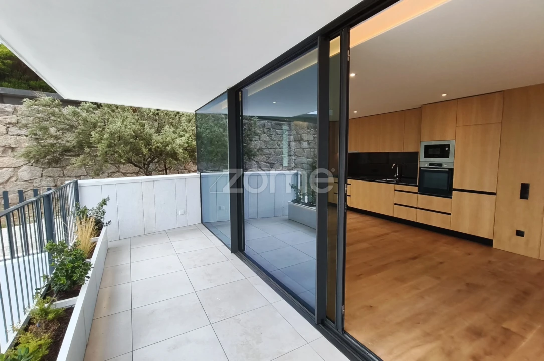 Apartamento T2 para Venda em Canidelo Foto 1