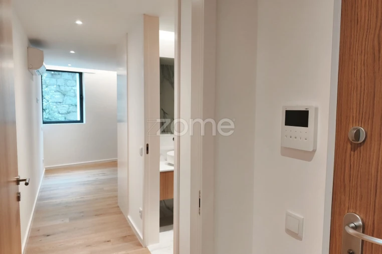 Apartamento T2 para Venda em Canidelo Foto 3