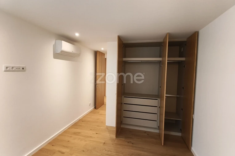 Apartamento T2 para Venda em Canidelo Foto 19