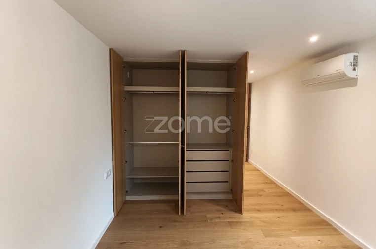 Apartamento T2 para Venda em Canidelo Foto 12