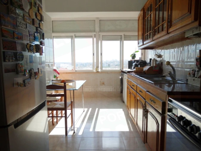 Apartamento T3 para Venda em Mina de Água Foto 10