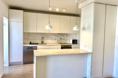 Apartamento T2 para Arrendamento em Ramalde