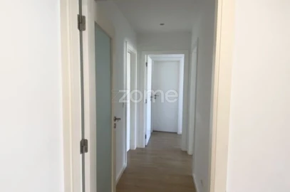 Apartamento T2 para Arrendamento em Ramalde